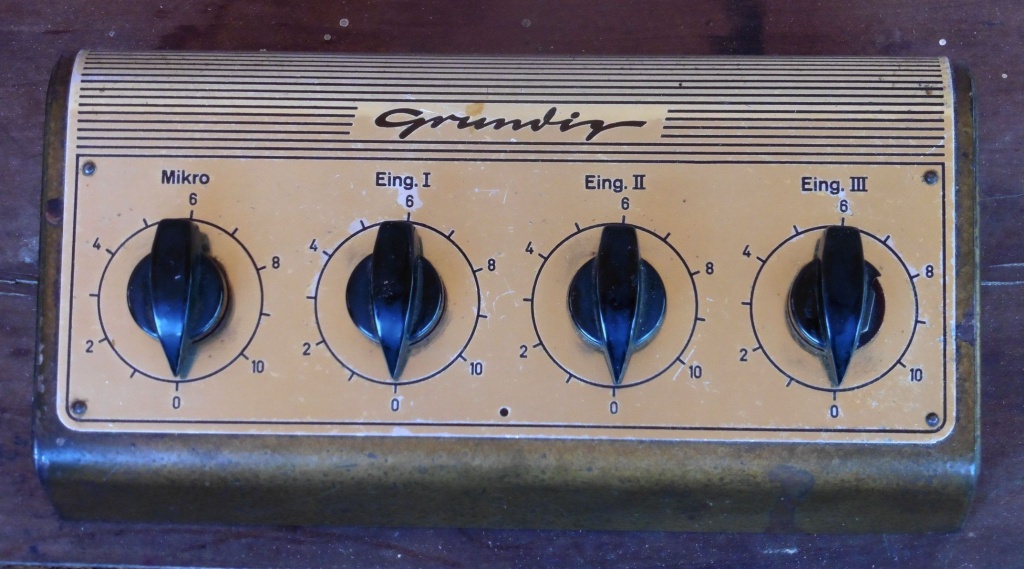 grundig_mischpult_605_03